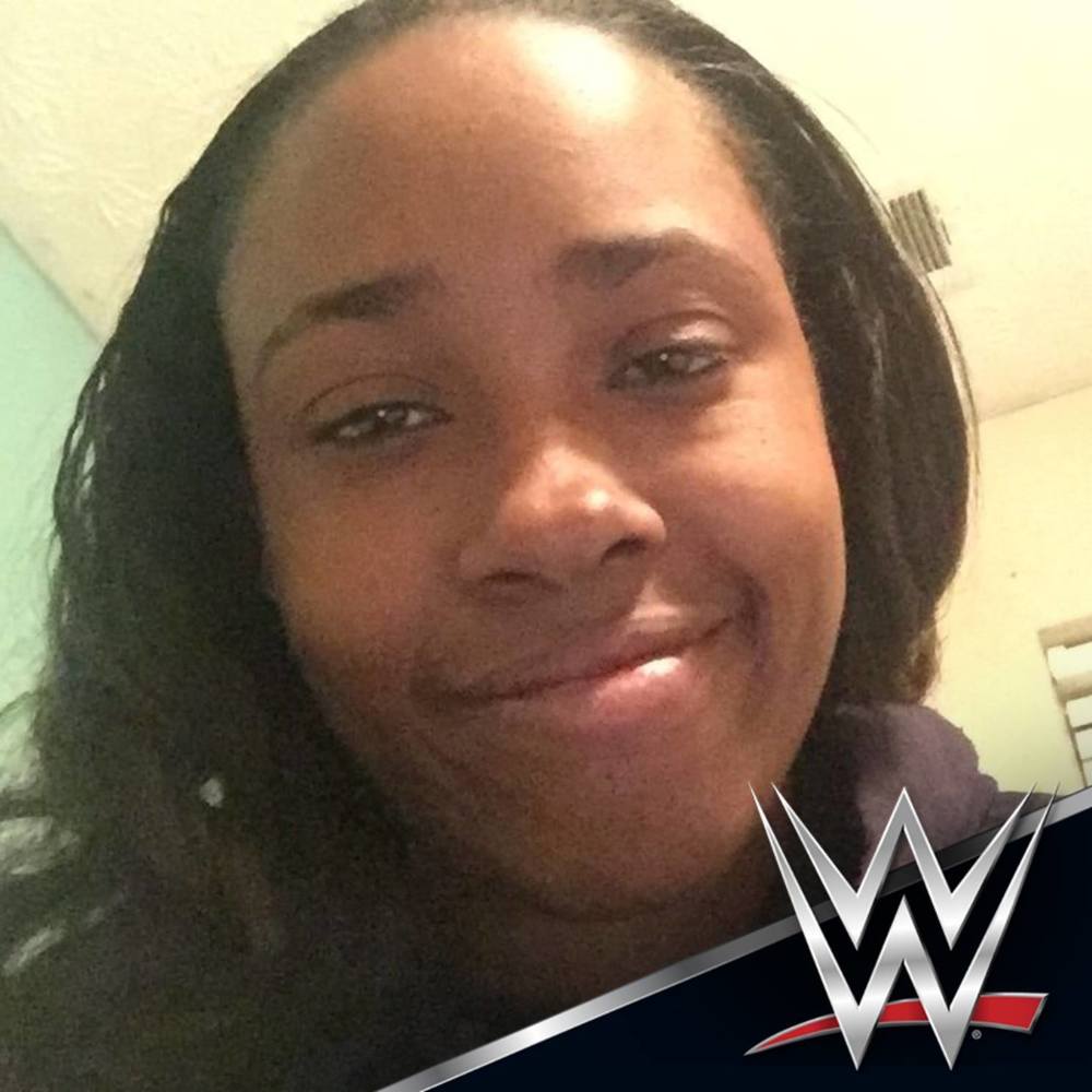 Meet your Posher, Dionne